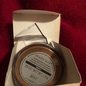 Mary Kay mineral powder foundation